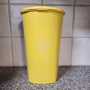 Vintage Tupperware Harvest Yellow 16-Cup Servalier Canister with Lid 1222-3